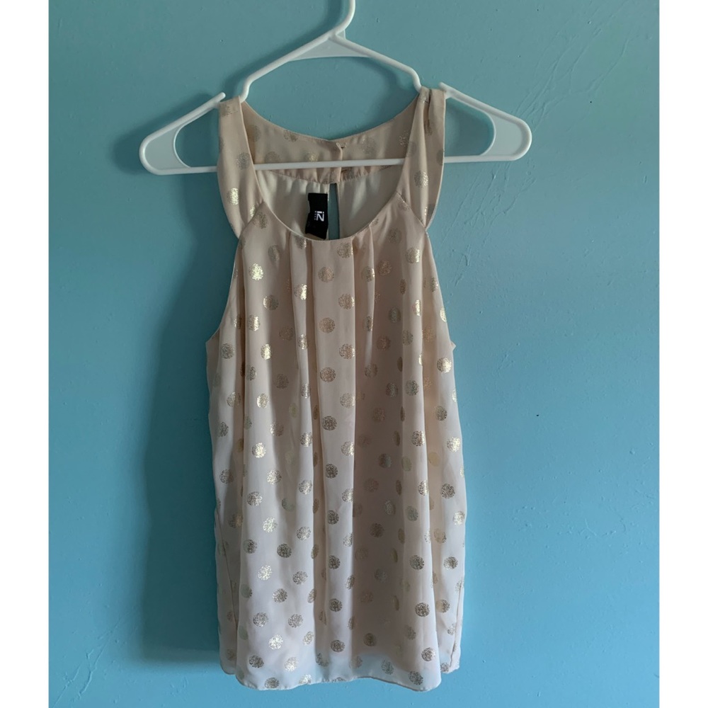 Business casual top